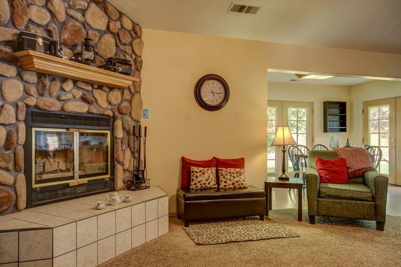 Pecan Point By Kabino Mountain Trail Access Foosball Table Private Yard Firepit Wifi Grill Hurricane Extérieur photo